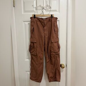 Aritzia TNA Cargo pants